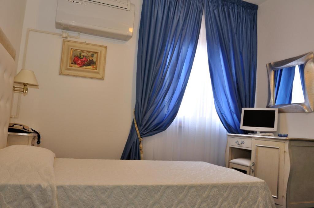 Hotel Tirreno Forte dei Marmi Dış mekan fotoğraf