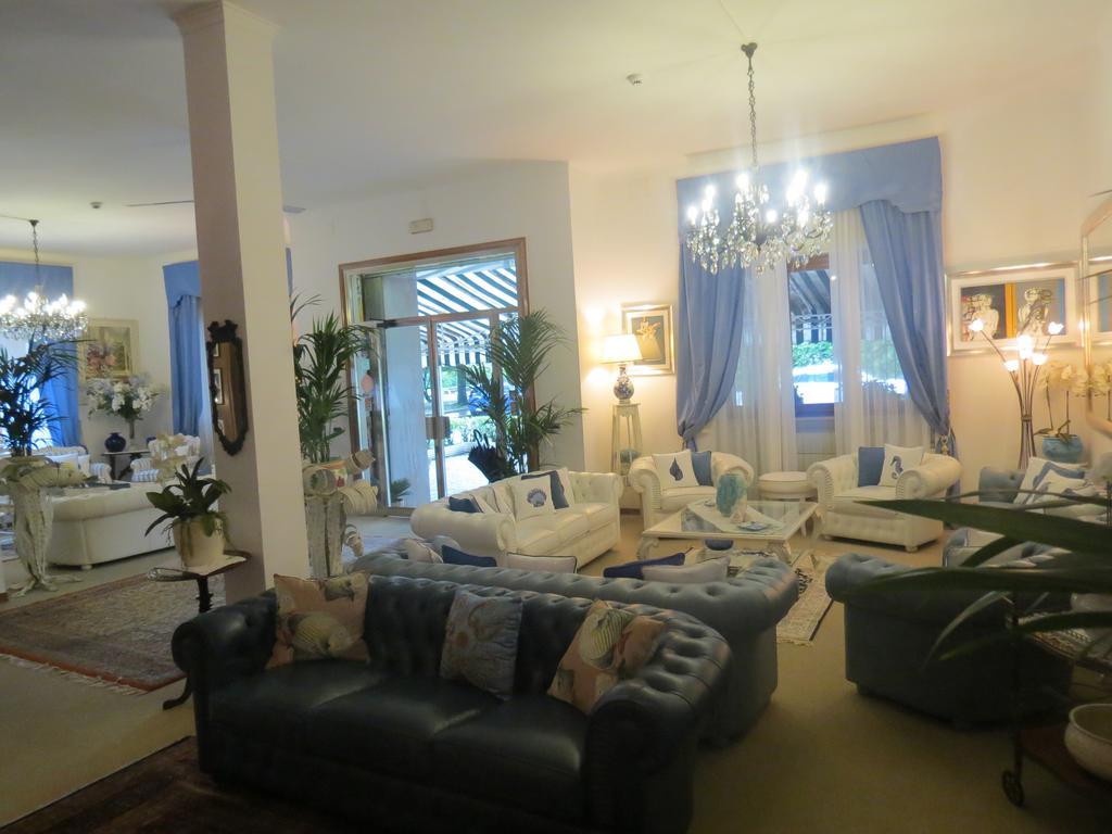 Hotel Tirreno Forte dei Marmi Dış mekan fotoğraf